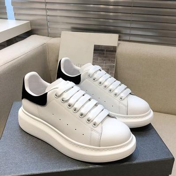 

2019 luxury platform fashion designer men women shoes sneakers leather velvet black white red flat casual shoes platform trainers 5-11