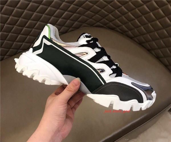 

2020 designer men climber sneakers in fabric real leather l vlogo rubber sole luxury designer shoes with original, Black