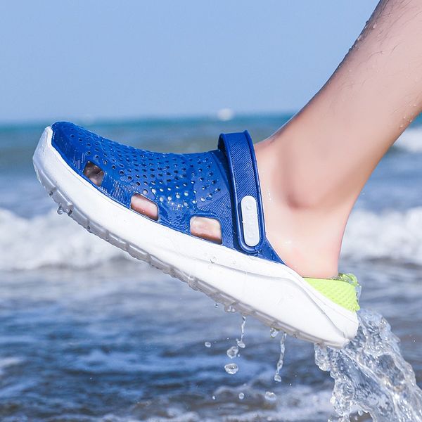 

2020 summer beach men slippers outdoor hollow massage sandals male light anti slip quick-drying flip flops shoes hombre