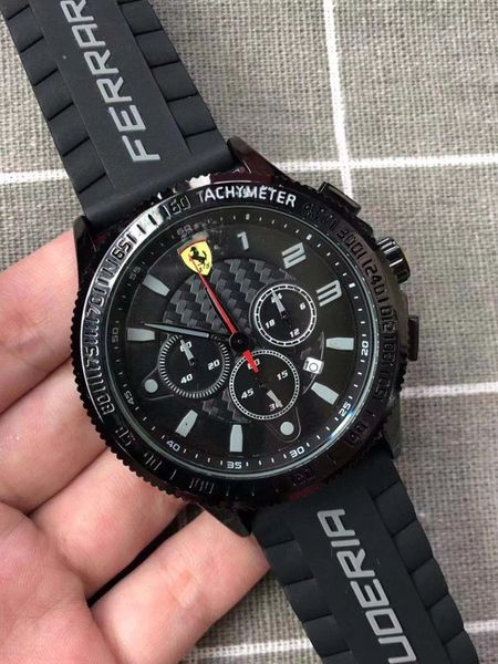 

роскошные ferrari aferrari мода маленькая игла все идут кварцевые часы автоматическая горячая любовь мода мужчины и женщины резиновые знаком, Slivery;brown