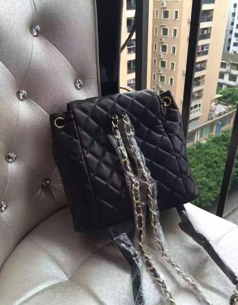 

Excellent quality vintage quilted black lamb kin leather backpack gold chain double houlder backpack girl fa hion chool bag