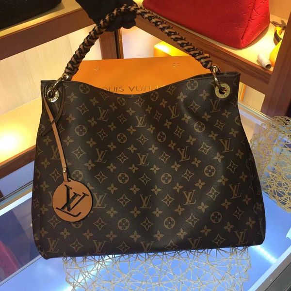 

new pattern large capacity fashion women shoulder bag luxury women handbag global limited edition backpack travel bag 43994