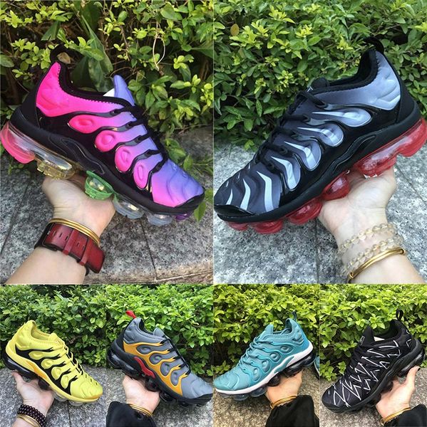 

Top Quality Fashion Tn Plus Running Shoes 2019 New Navy Blue Gym Red Triple Black Grey Mens Womens Trainers Luxury Designer Sneakers 36-45