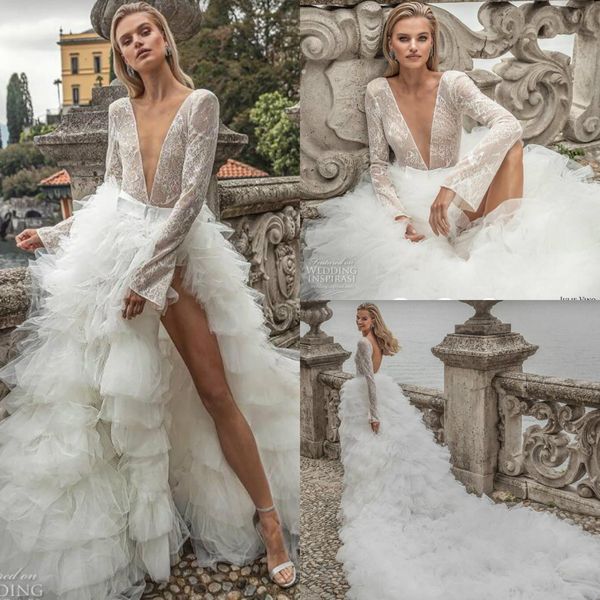 Julie Vino 2020 Abiti da sposa Gonne a strati Fessura alta coscia Top in pizzo Abito da sposa da spiaggia Maniche lunghe Schiena scoperta Sexy vestido de novia