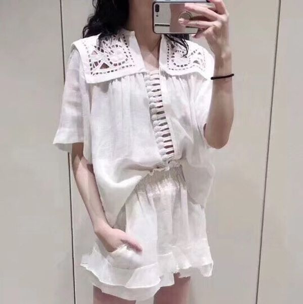 

2019 new arrival hollow out lace embroidery white cotton blouse shirt+ multi-layer ruffles white short suits, White;black