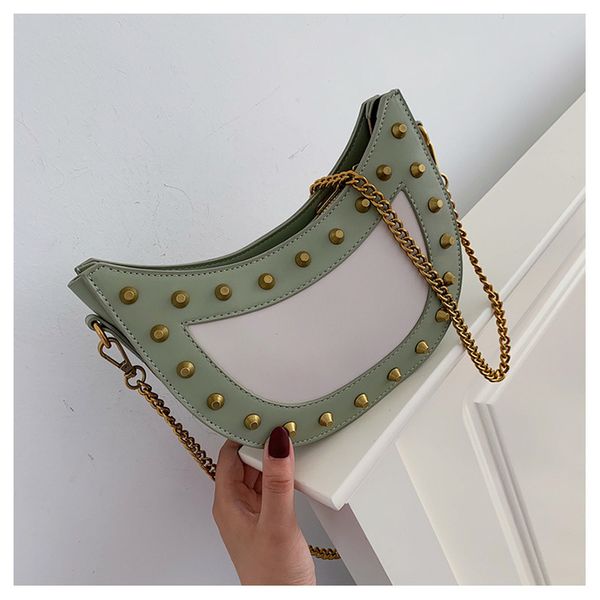 

2019 new half moon shaped women rivet chain messenger bag shell brand design lady retro handbag shoulder crossbody bag bolso