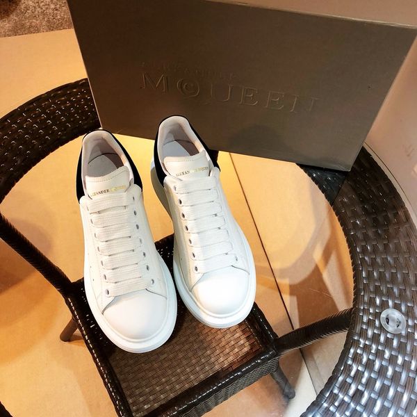 

2020 new qw couple casual sneakers couple fashion thick sneakers daily increase casual shoes luxury design
