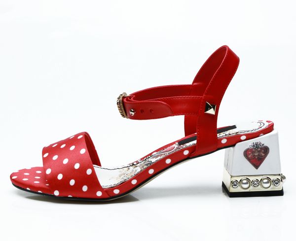 

модне Ѭоконе дизайнеѬкие женкие кожане андалии  пѬином на еѬединђ каб, Black