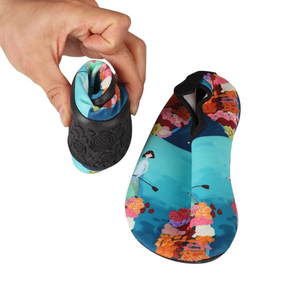 

children kids water shoes anti-slip quick-dry lightweight beach seaside swimming shoes scuba diving fin socks snorkeling shoes