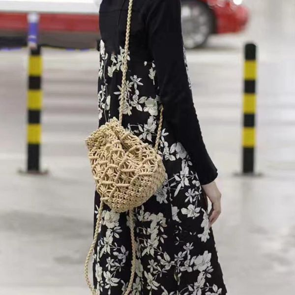 

weaving bucket bag mini crossbody bag drawstring handbags vacation leisure beach straw handbags