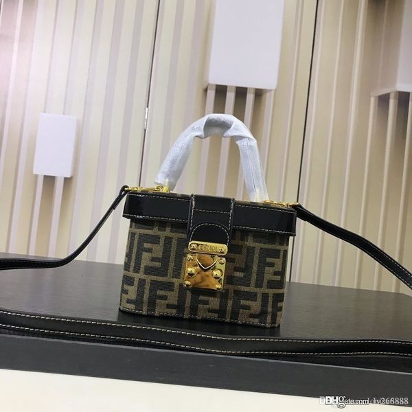 

new fashion box type ladies shoulder bag leather stitching non-woven designer bag brown black number: 1853