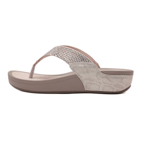 

chenyang bird new style 2020 womens sandals cross-border holiday beach seaside pinch comfortable slippers beach shoes, Black