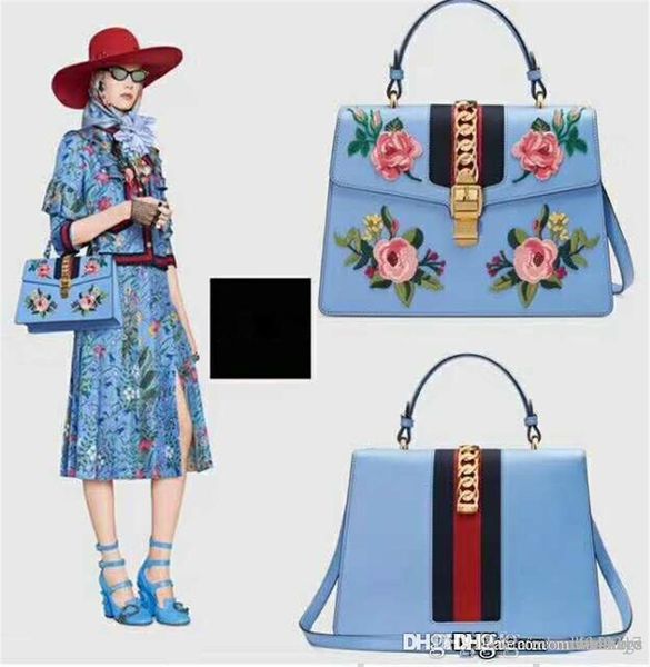

2018no.2gu sylvie bag medium floral blue sky messenger crossbody embroidered light blue floral handle bag 4 colors size: 31.5x22x11 cm