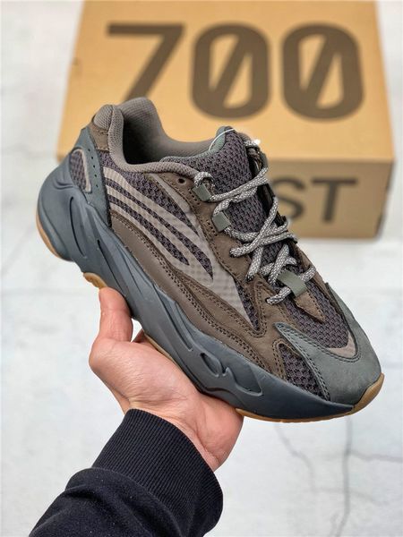 

wave runner 700s v2s geode static inertia og solid grey mauve mens kanye west running shoes women fashion sports sneakers