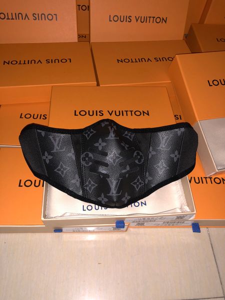 

3D louis vuitton маски дышащая крышка лица дети взрослые Антипылевая защитная маска для рта моющийся рот-муфель DHL Hot D32403