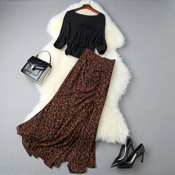 

2020 summer half sleeve v neck black pure color chiffon + leopard draped long mid-calf skirt two piece 2 pieces set oj28t11017, White