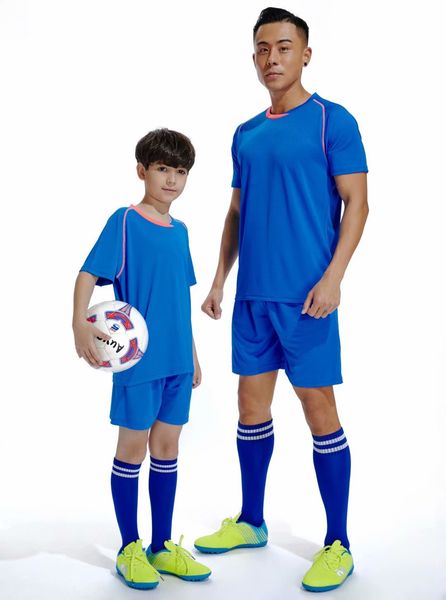 

магазин трикотажных изделия футбола customized футбол униформа дизайн интернет магазин популярных обычаи футбол одежда много различных цвето, Black;red