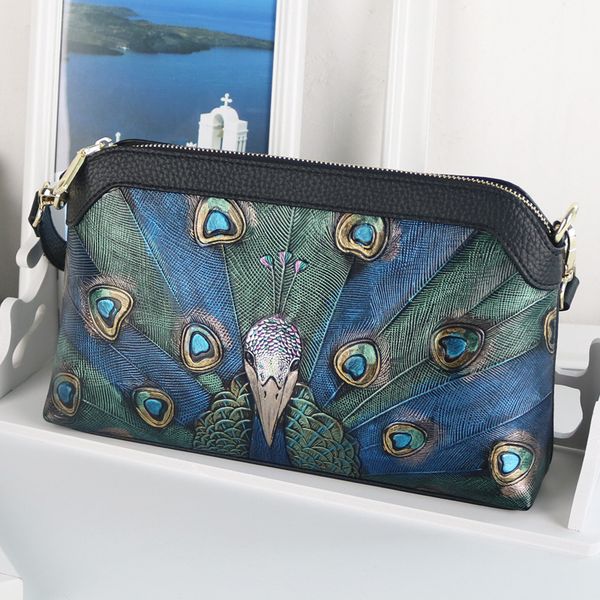 

2020 new female bag, first layer leather shoulder bag, hand-painted peacock pattern handbag, high-end