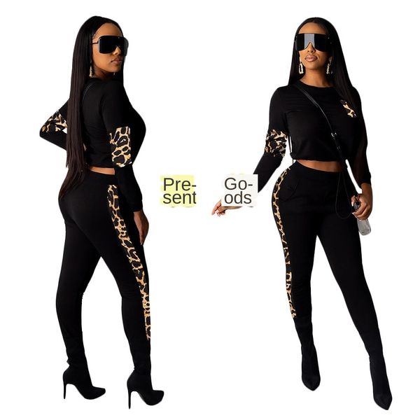 

womens designer two-piece short casual suit33p5, White