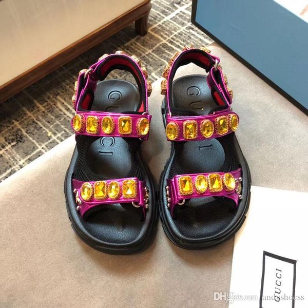 

fashion girl rainbow pearl sandals luxury red bottom women slippers vintage pearl rivet sandals classic casual shoes, Black