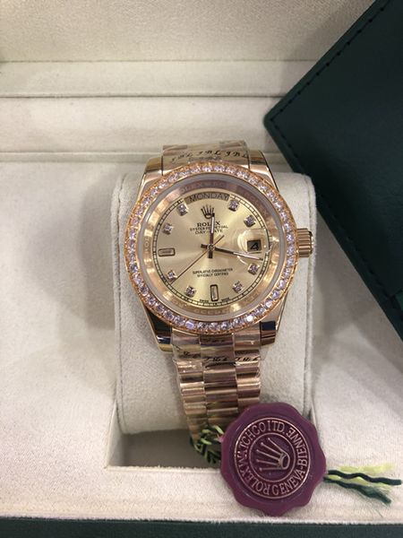 

С оригинальной коробке горячие продажи роскошные часы Наручные часы 18 карат желт