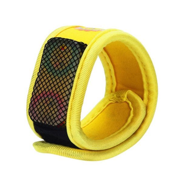 

zomer muggen armband met 4 запасной пеллеты muggen группа москито киллер открытый насекомых armband лучезапястного сустава