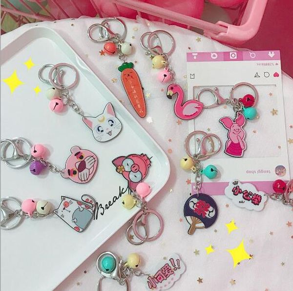 Acheter Dessin Animé Cochon Oiseau Trousseau Couleur Cloche Carotte Pendentif Clé Petit Porte Clés Publique Mode Créatif Tempérament Simple Sauvage De