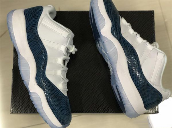 

2019 fashion 11 low navy blue snakeskin basketball shoes white black real carbon fiber cd6846-102 authentic sports shoes size 7-13, White;red