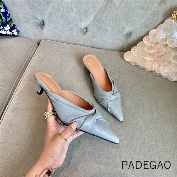 

2020 new arrival fashion women solid slippers korean style elegant point-toe women slippers, Black