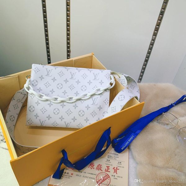 

factory direct selling small mini women handbags 2020 new lettered bag le grand