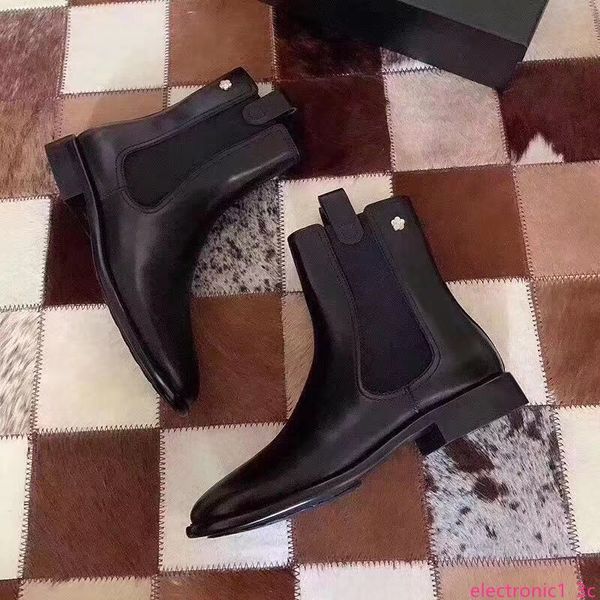 

2020 camellia designer boots platform genuine lady leather laureate platform women high heel high cut low cut boots designer shoes fashion, Black;green