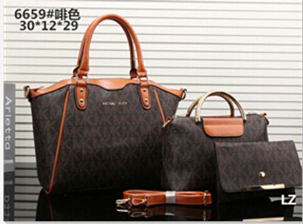 

2019 new fa hion de igner women houlder female korean ver ion of the tereotype weet fa hion handbag me enger houlder bag a004