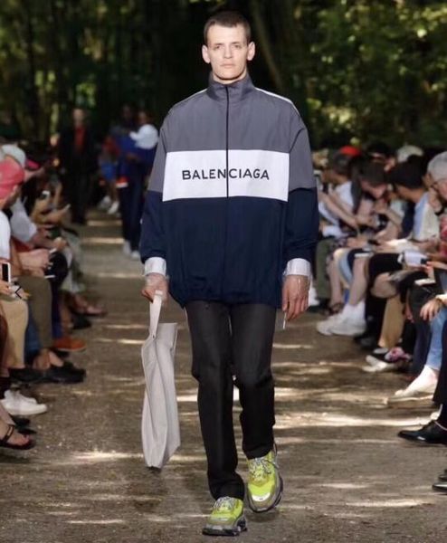 

kanye west y-3 вена  капоном акђла кђѬка мђжин женин джаин бибеѬ ma1 пило мо Black;brown