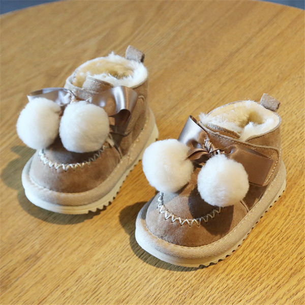 

dimi 2019 winter baby girl shoes fashion cute bow hairball infant snow boots 0-2 year plush warm toddler boots, Black;grey