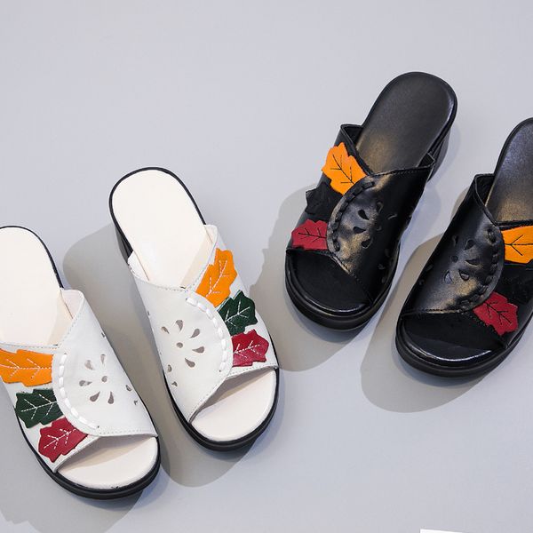 

rushiman 2019 summer leather slope and leaf female cool slippers, pine cake bottom waterproof table mother slippers size 35-40, Black