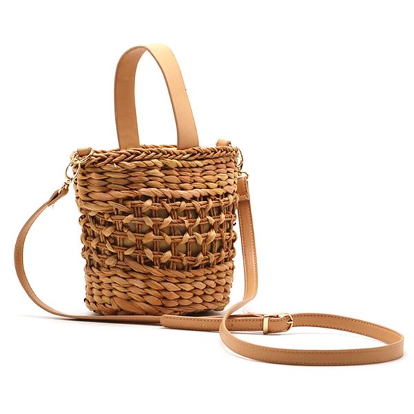 

bohemian style fashionable handmade handbag simple natural straw bag crossbody woven beach bag for women