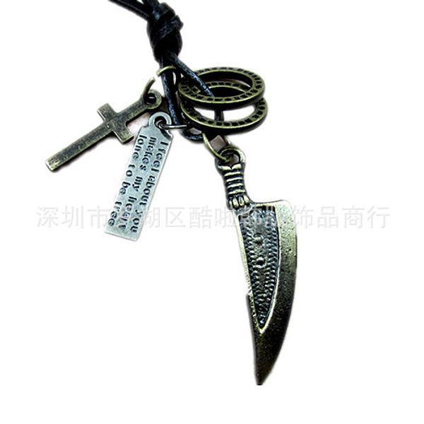 

The manufacturer directly sells European and American jewelry necklace mans antique bronze knifeshaped alloy necklace one by one