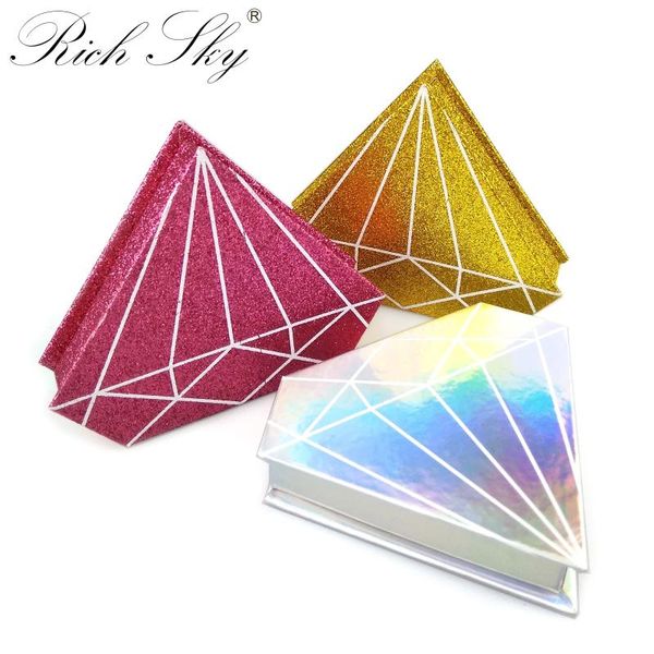 

rich sky luxury mink eyelash provides diamond shape custom packaging