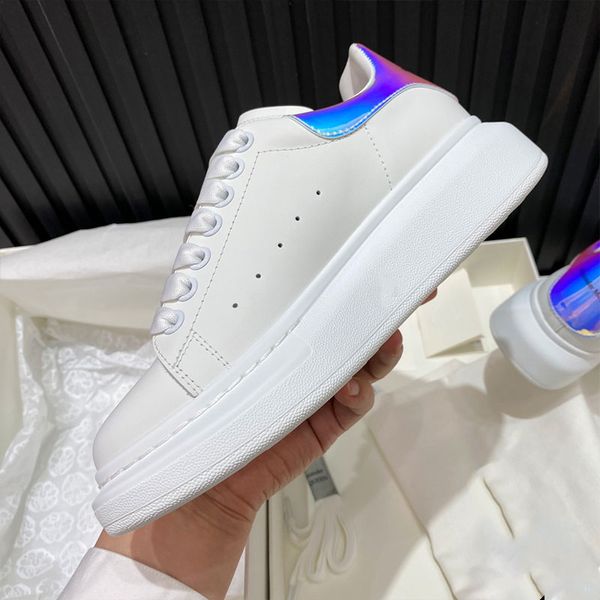 

2020 new platform baskets mc sneakers colorful fashion leather low sneakers men womens black velvet glitter white dress shoes