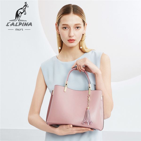 

women's bag 2019 new spring fashion women's business bag one shoulder carry on