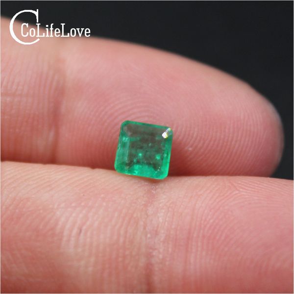 

5mm*5mm natural si grade emerald loose gemstone from colombia, Black
