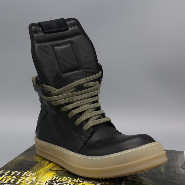 18 S R fábrica invertida triângulo transparente fundo amarelo botas Alta qualidade tendência moda homens e mulheres casal maré TPU solas sapatos