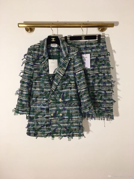 

кнопка ручной шерсти усов пальто манжеты жемчужный нагрудные костюм пальто длинный жакет жилет и юбки, Black;brown