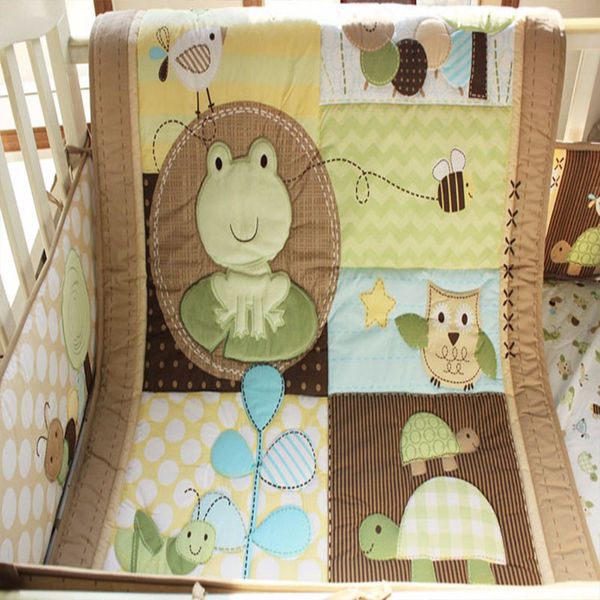 

winter new 100% cotton 6pcs/set baby bedding newborn boy baby bedding set print cartoon crib mattress covercrib diaper bag