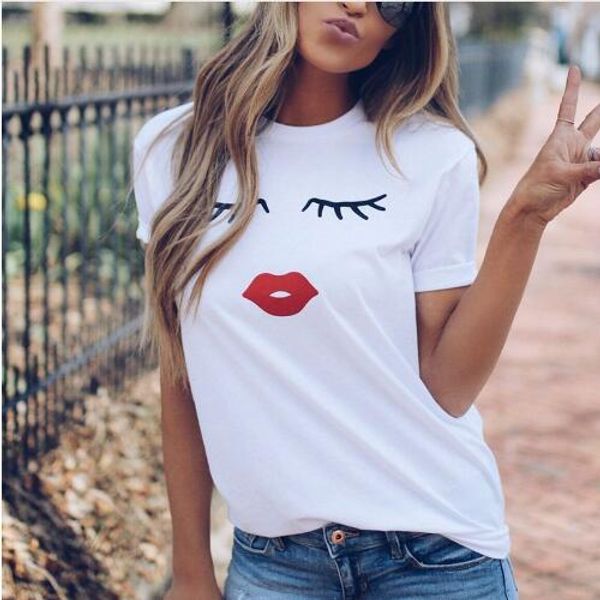 

Красивые и милые ресницы красные губы печати женщины футболка лето повседневная с коротким рукавом O шеи футболки дамы белые футболки топы