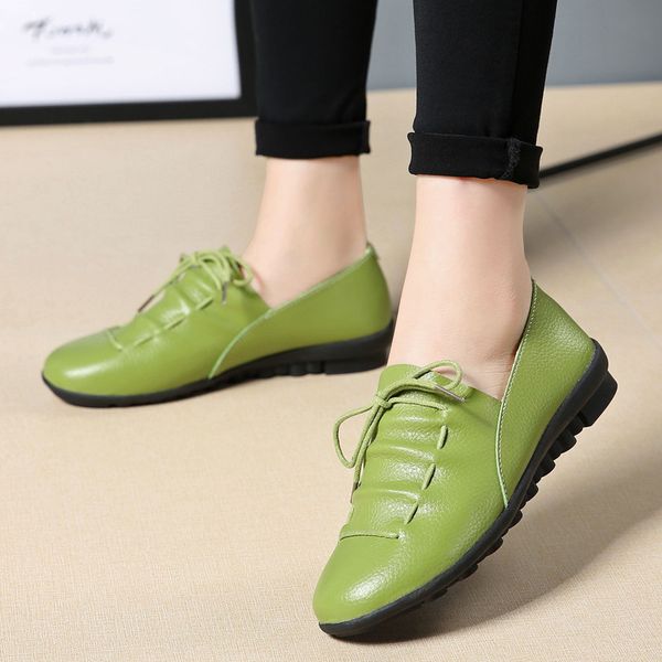

2019 spring and autumn new style genuine leather middle-aged mom shoes women's shoes moccosins genuine leather soft bottom slant, Black