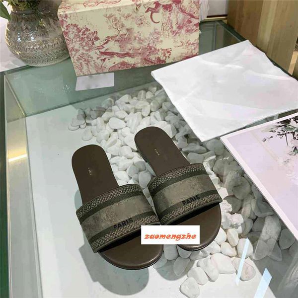 

latest dazzle flowers women sandals designer slippers embroidery sandal striped beach causal slipper, Black