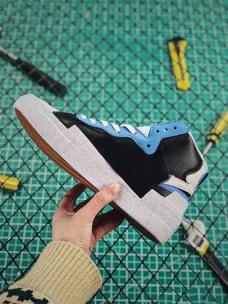 

2019 authentic blazer mid high sacai snow beach with the dunk white black legend blue ld waffle bv0072-700 men sports outdoor shoes