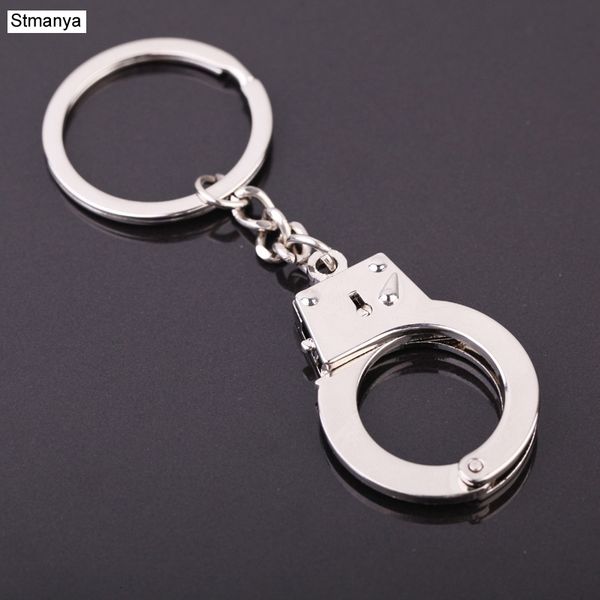 

handcuffs keychain car key chain key ring simulation handcuffs model key buckle for gift jewelry accessories, Slivery;golden