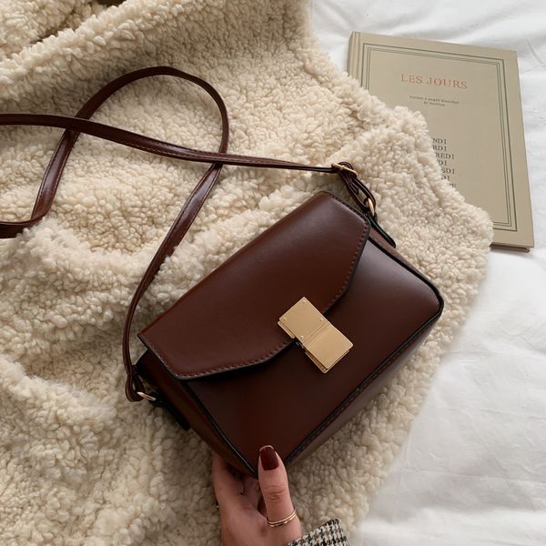 

women's bag 2019 new trend korean retro lock shoulder bag messenger personality fashionable small square